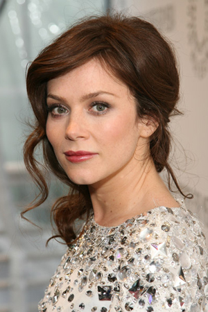 Anna Friel